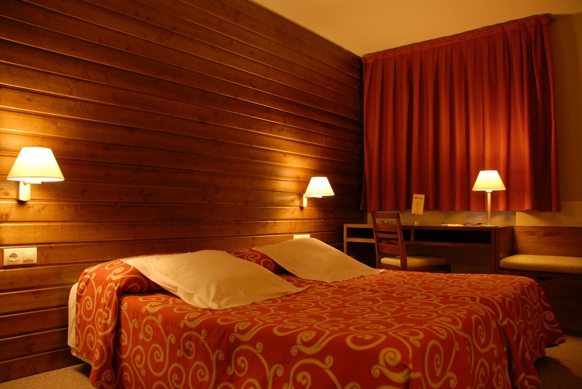 Tuc Blanc Hotel Baqueira Beret Ngoại thất bức ảnh