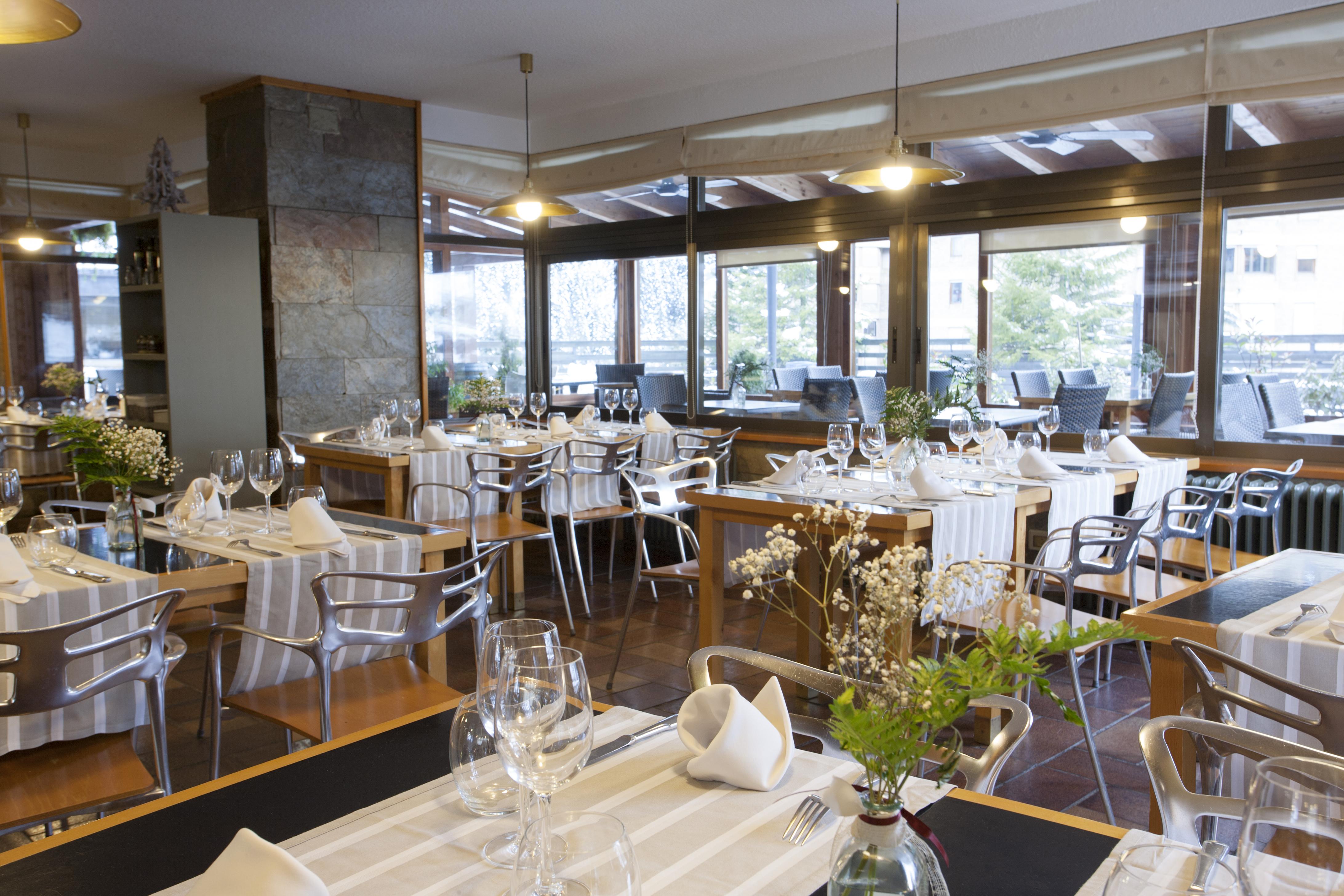 Tuc Blanc Hotel Baqueira Beret Ngoại thất bức ảnh