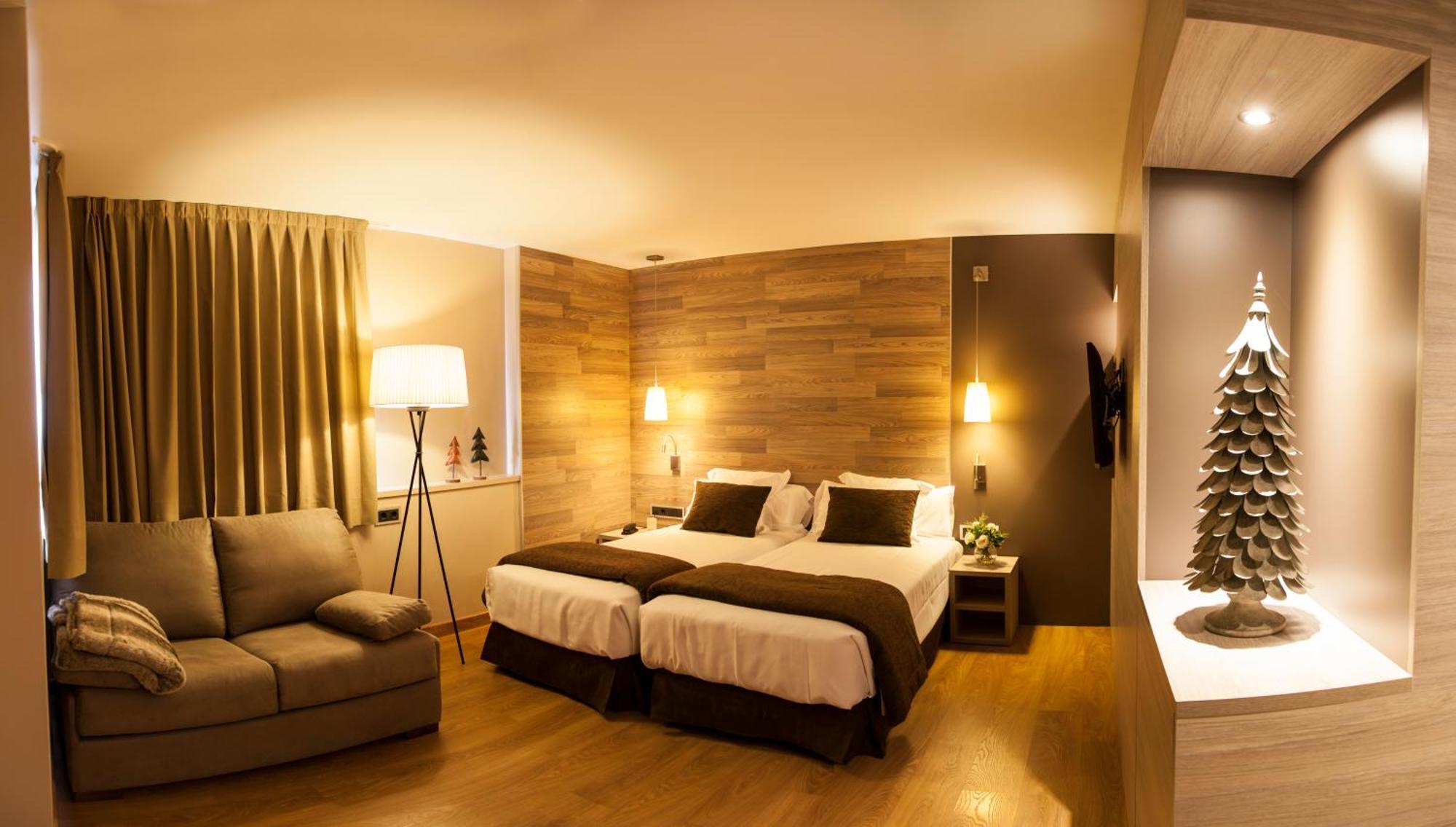 Tuc Blanc Hotel Baqueira Beret Ngoại thất bức ảnh