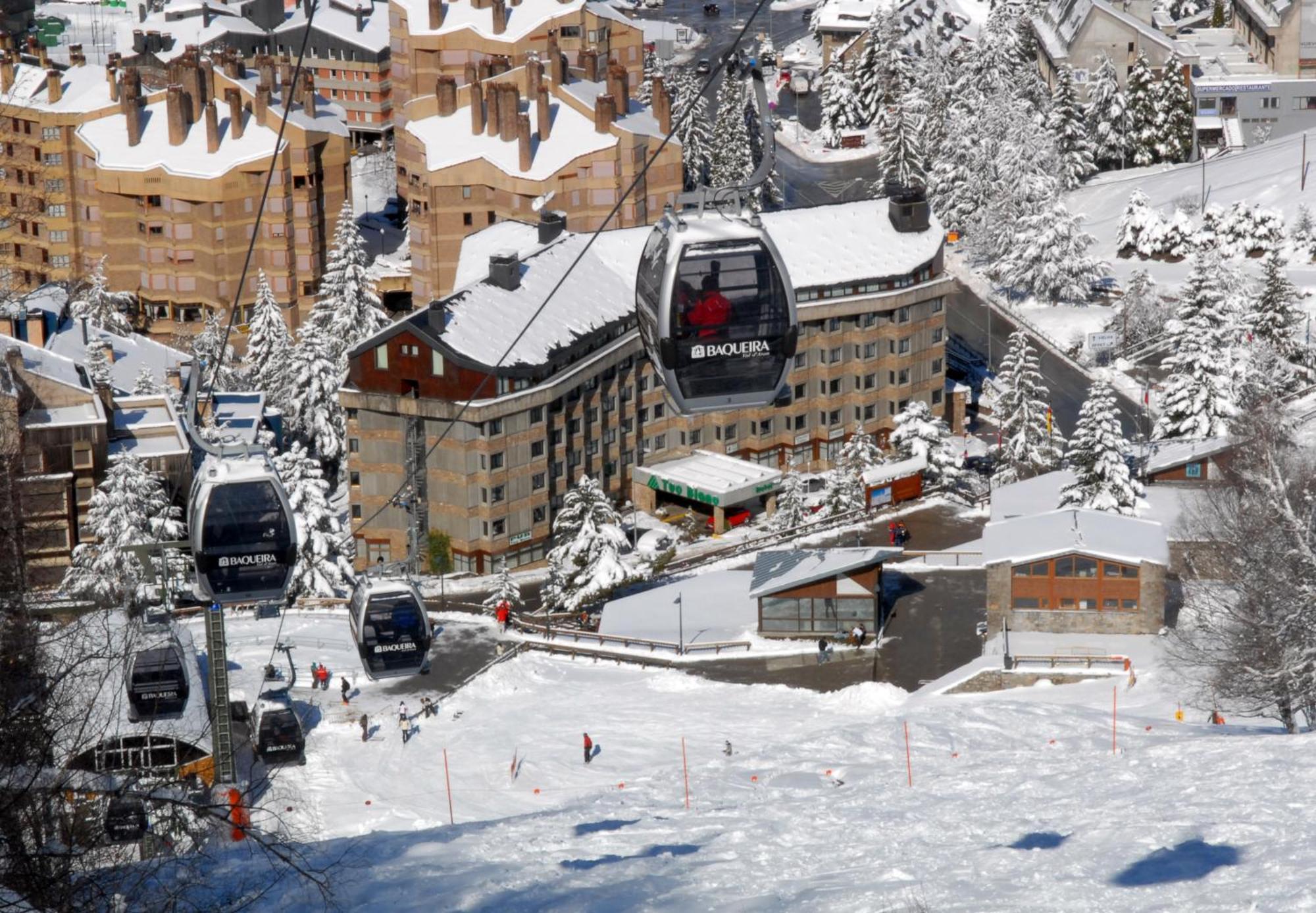 Tuc Blanc Hotel Baqueira Beret Ngoại thất bức ảnh