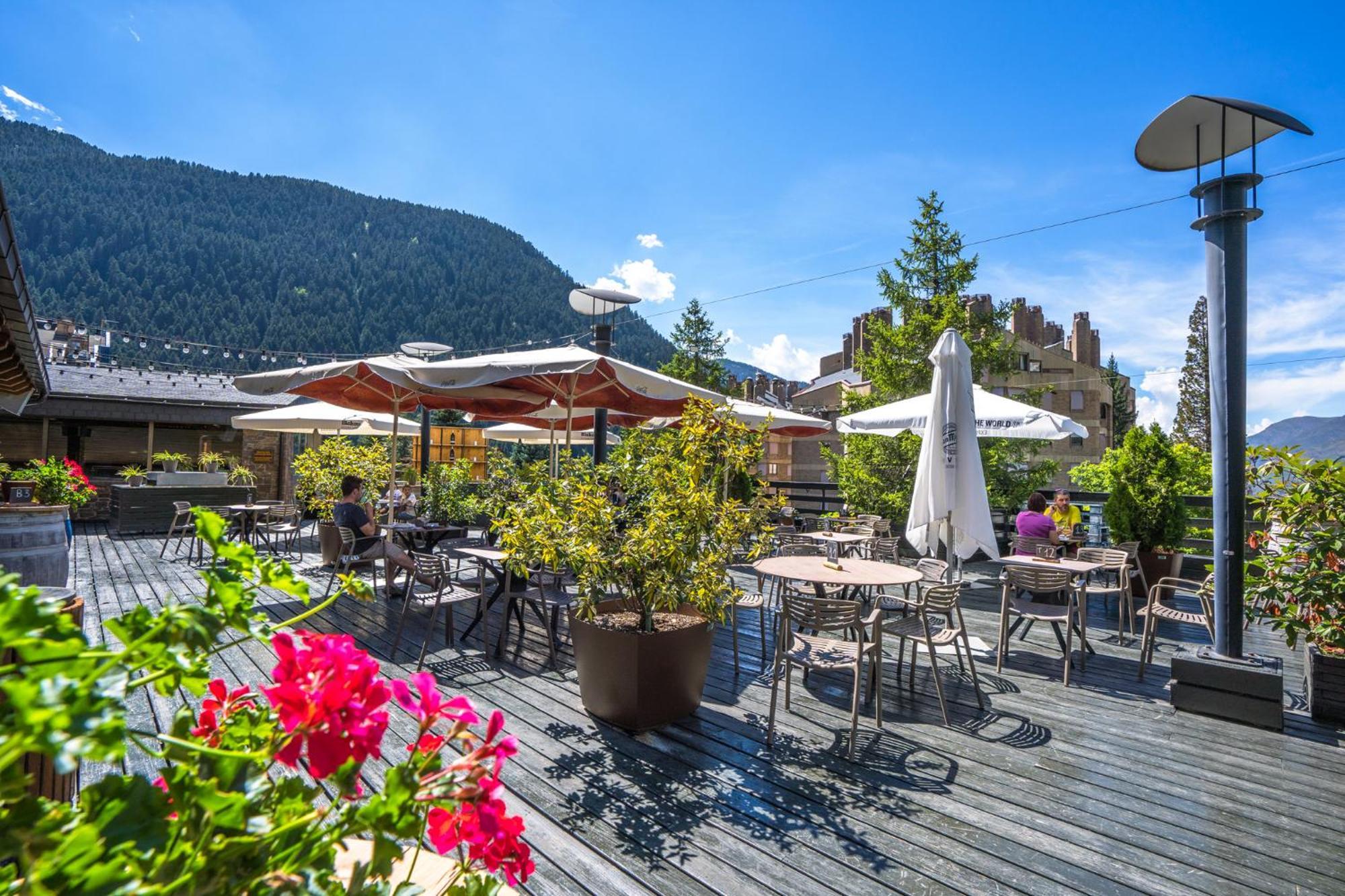 Tuc Blanc Hotel Baqueira Beret Ngoại thất bức ảnh