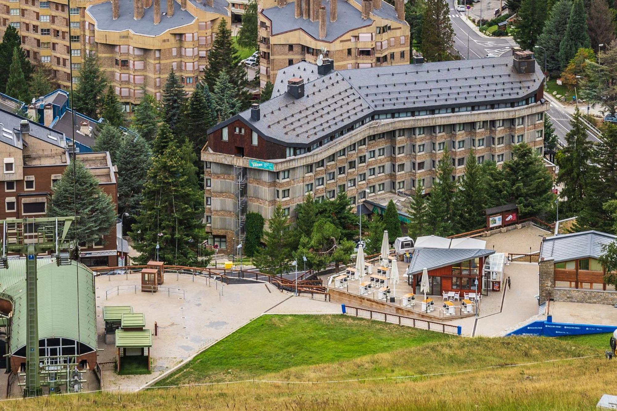 Tuc Blanc Hotel Baqueira Beret Ngoại thất bức ảnh